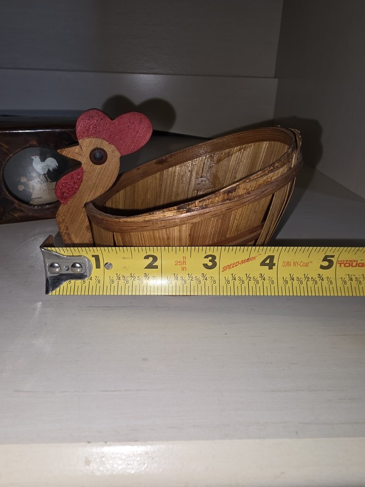 FIVE Piece Chicken / Rooster Decor