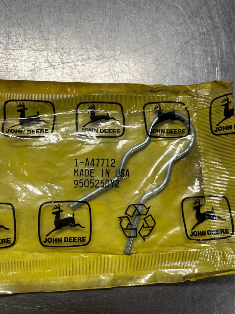 A47712   Genuine OEM   John Deere  Spring Locking PIN