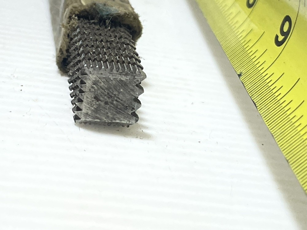 Vintage thread restoring file restore damaged threads File Teeth On Any Blade