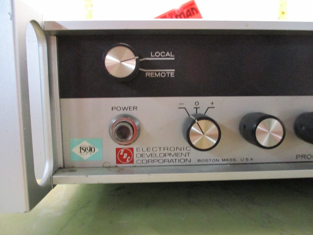 EDC Model 521 Programmable DC Calibrator Untested For Parts Only [18-.5]