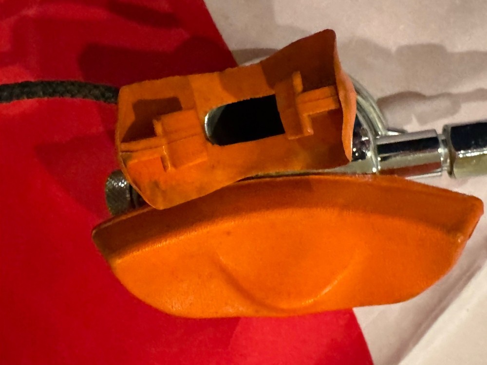 SCUBAPRO R109/ MK7 (HONKER) WAY COOL NICE CONDITION