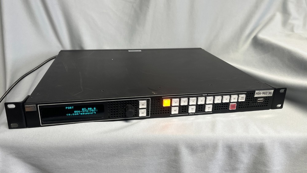 Barco PDS-902 3G Video Switcher