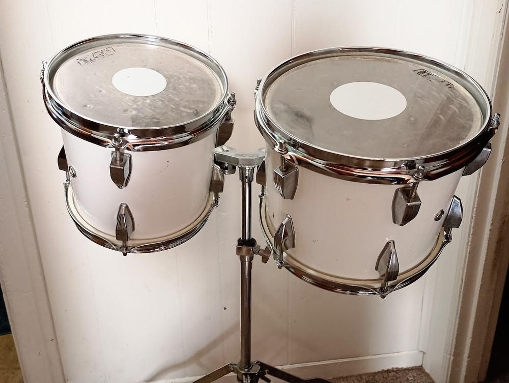 8 & 10 toms with Tama stand