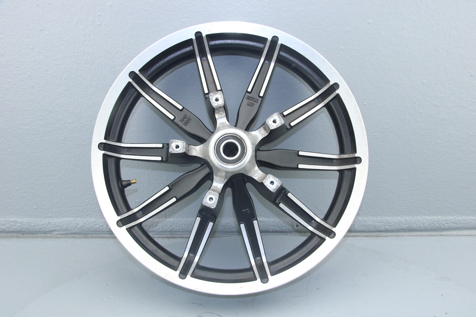 2014 Harley Road King 17" x 3.00" Front Wheel Rim IMPELLER 25mm NON ABS