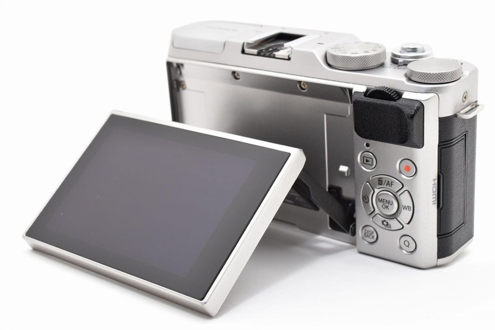 FUJIFILM X-A3 Mirrorless Camera #2848042