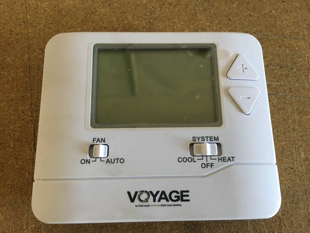 VOYAGE V1.0 ELECTRONIC NON-PROGRAMMABLE THERMOSTAT 24 VOLT 217798