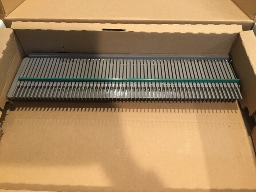 ULTIMATE SWEATER MACHINE BY BOND NEEDLE BED HALF
