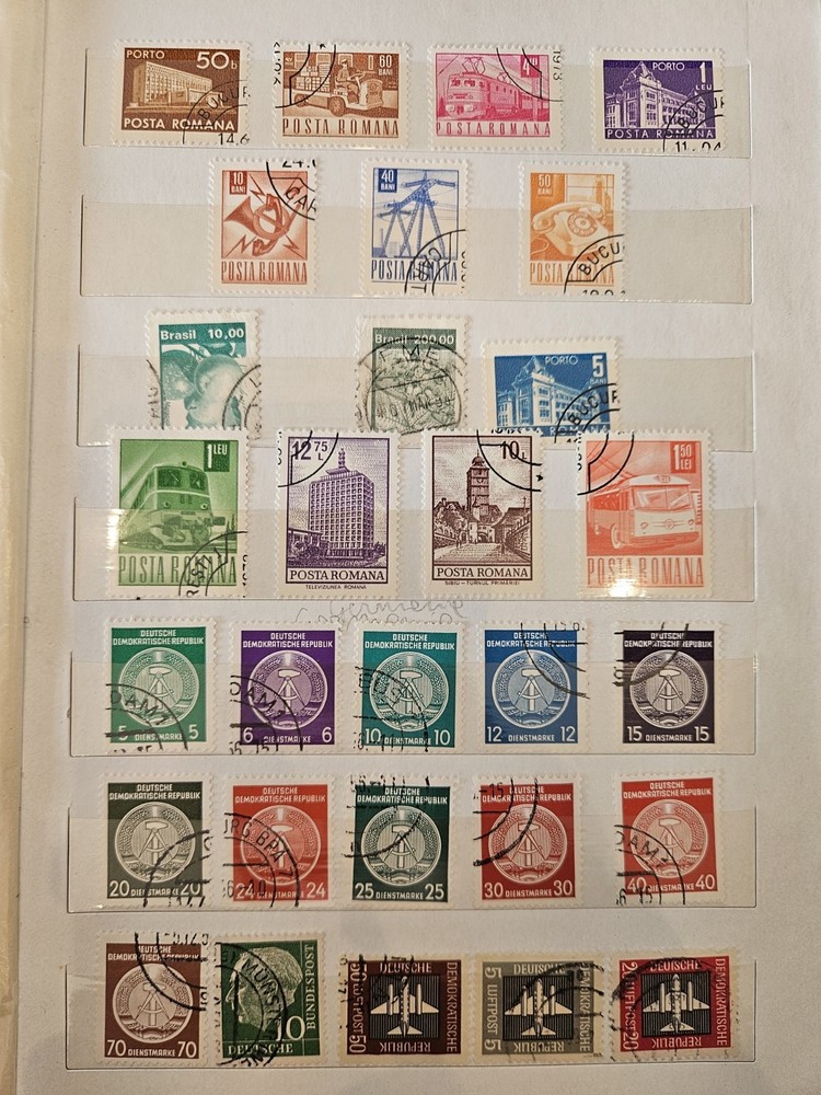 FOREIGN MIXED STAMP ALBUM COLLECTION