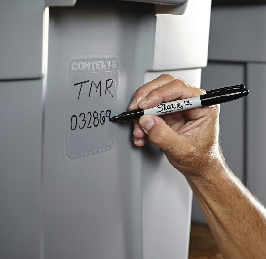 Permanent Markers Set 12 Fine permanent marker Marks on most surfaces Resistant