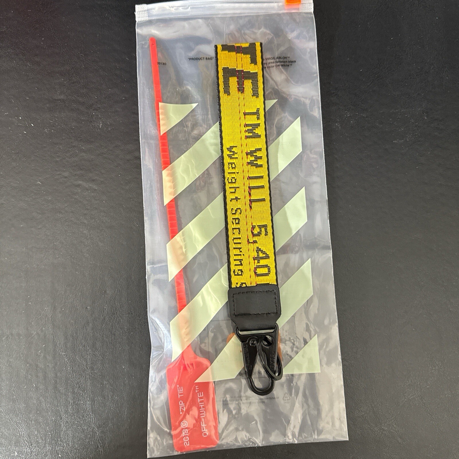 Off White Industrial Keychain Yellow. SAME DAY SHIPPING ✅