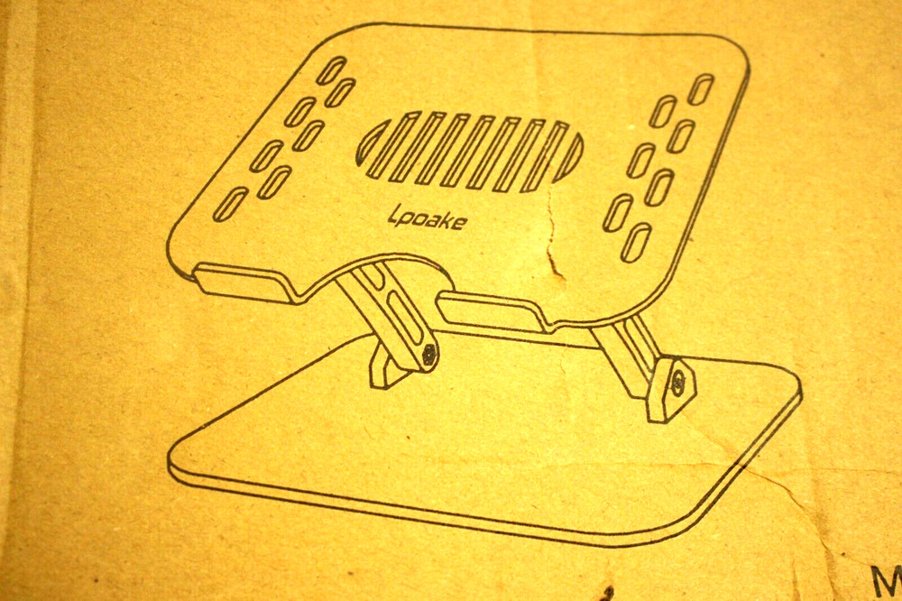 ADJUSTABLE LAPTOP STAND ANGLE HEIGHT ADJUTABLE STURDY COOLING CLEAR