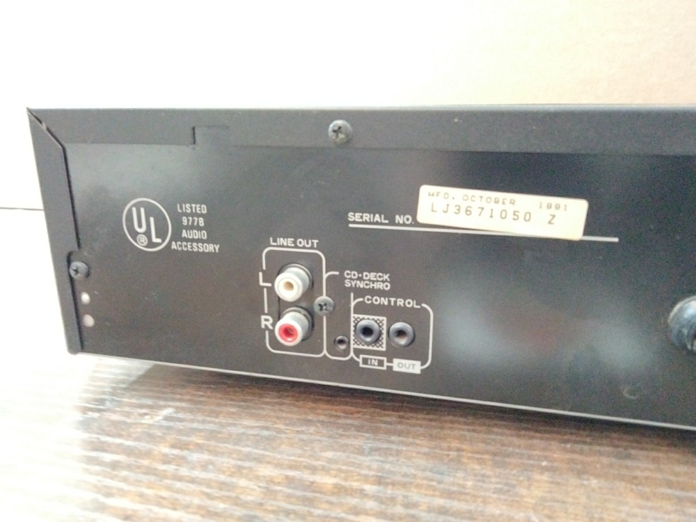 Pioneer PD-M450 Multi-Play CD Player - Powers on