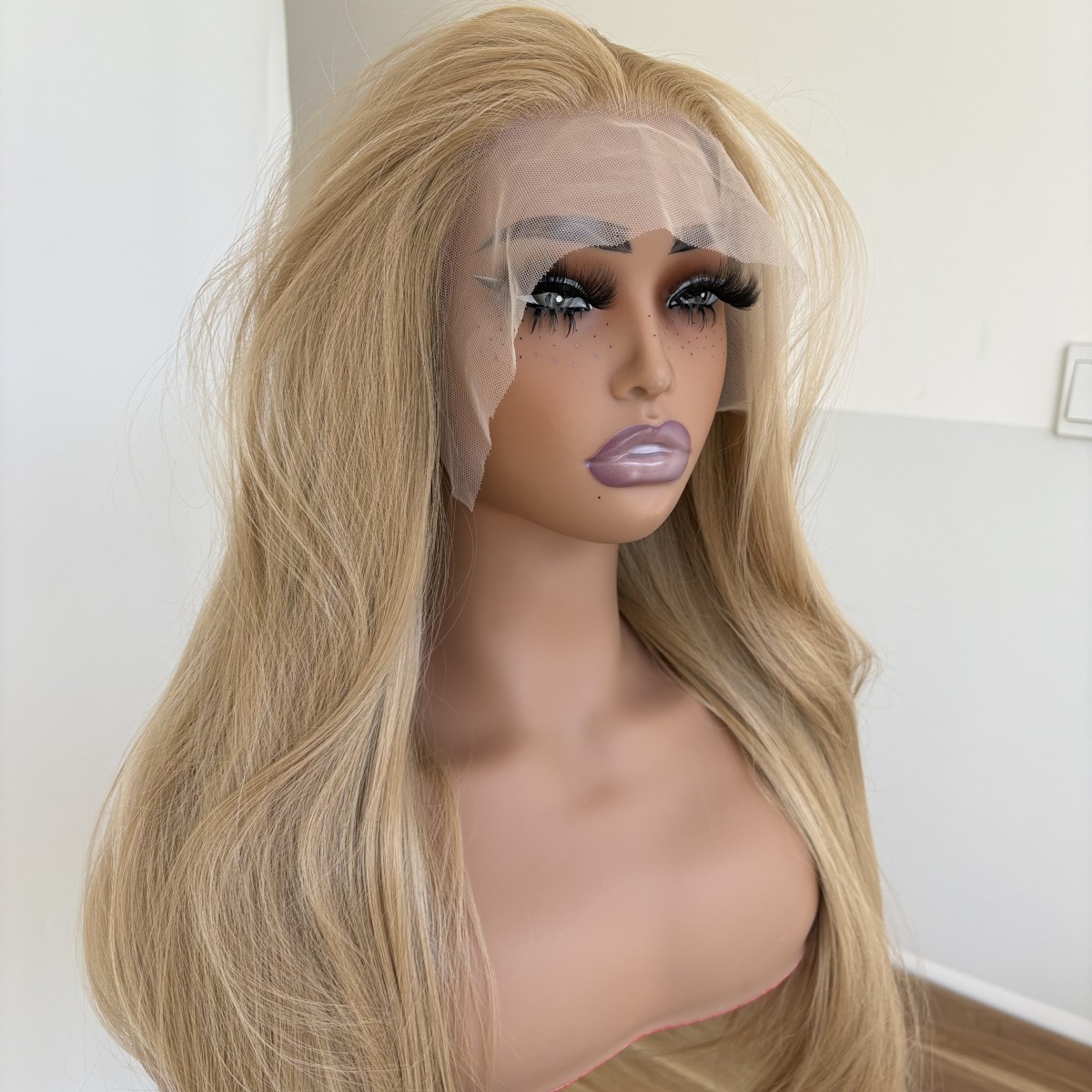 Heat Resistant Synthetic Hair Long Straight Honey blonde HD Lace Front Wig