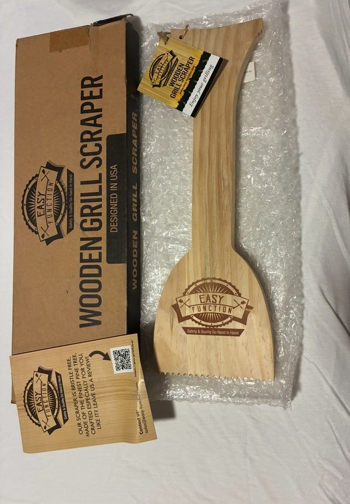Easy Function Bristle Free Wooden Grill Scraper Reusable Light Brown One-Piece