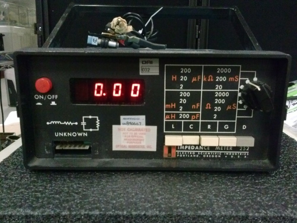 ESI ELECTRO SCIENTIFIC Industries Impedance Meter 252