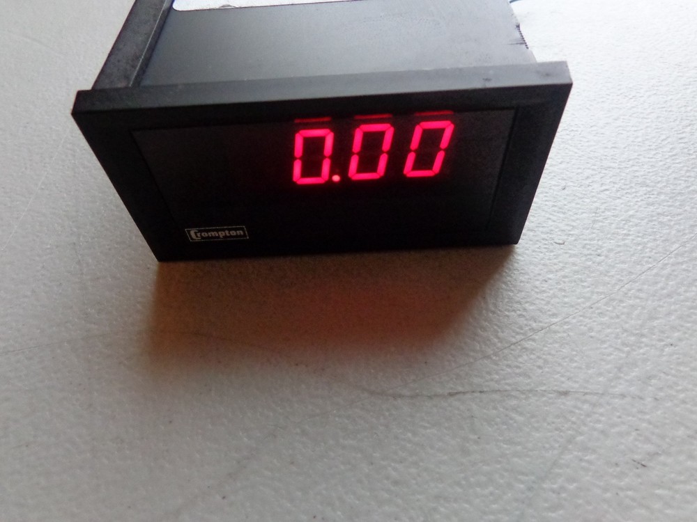 Compton 262 DDVU Digital Panel Meter Counter 120VAC