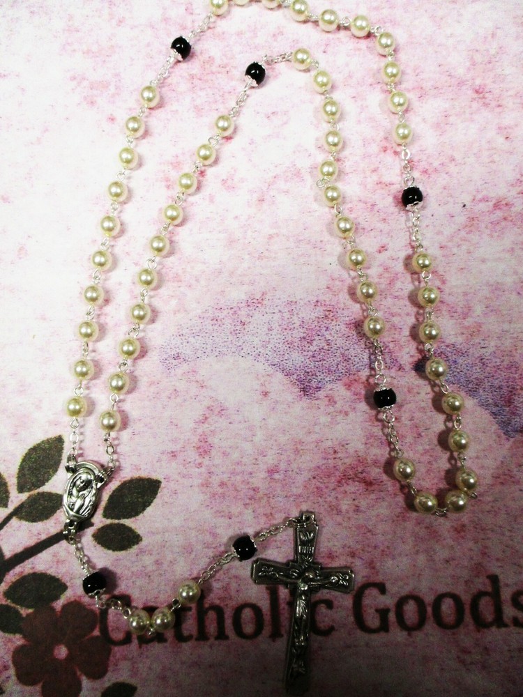6 mm Pearl Coated Beads - Our Lady - Rosary