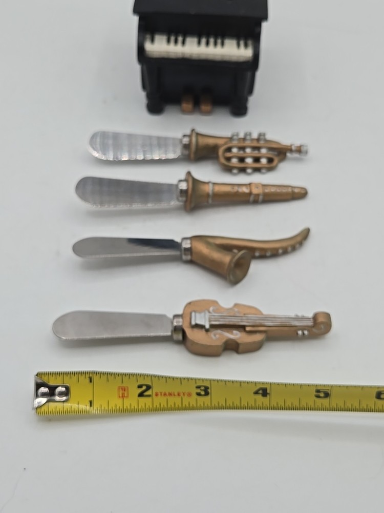 Instrument Themed Cheese Spreaders