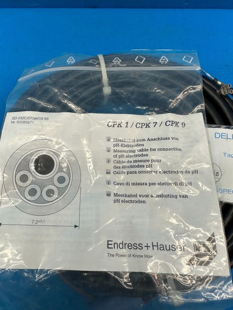 Endress+Hauser PH Measuring Black Electrode Koax-Wire Cable Plug CPK1-100A