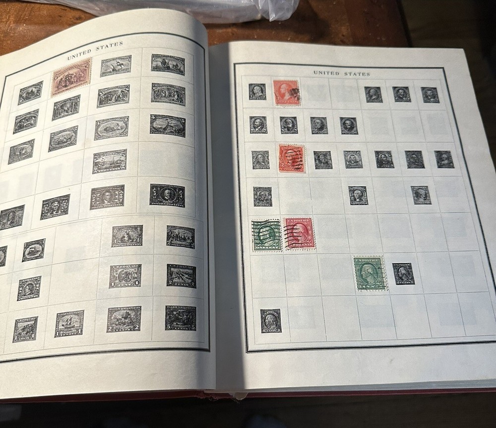 1946 Modern Postage Stamps Book From All Over The World With Stamps