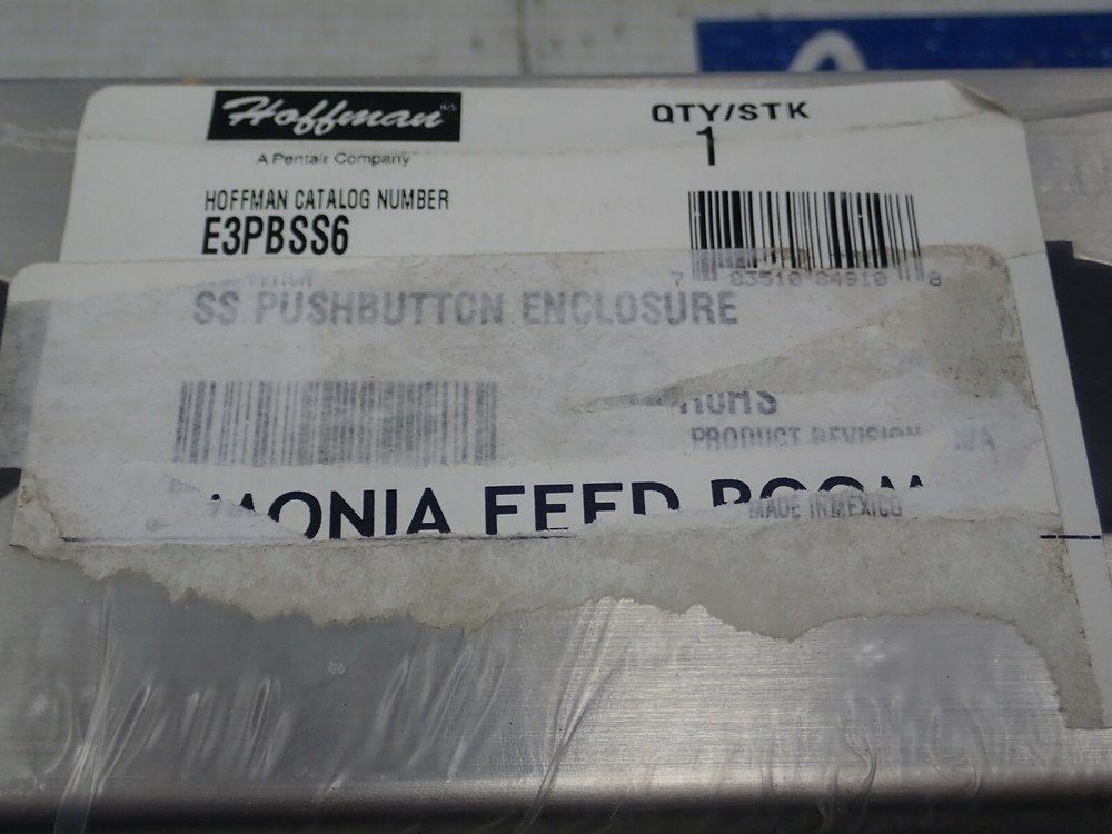 HOFFMAN E3PBSS6 SS PUSHBUTTON ENCLOSURE 3 HOLE STAINLESS STEEL