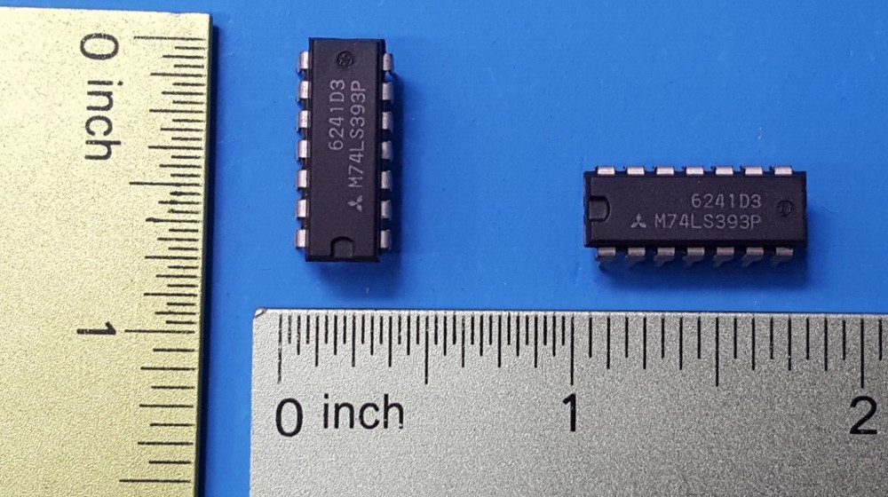 (4 PCs) IC COUNTER , M74LS393P , MITSUBISHI , 4 BIT BINARY , PDIP-14