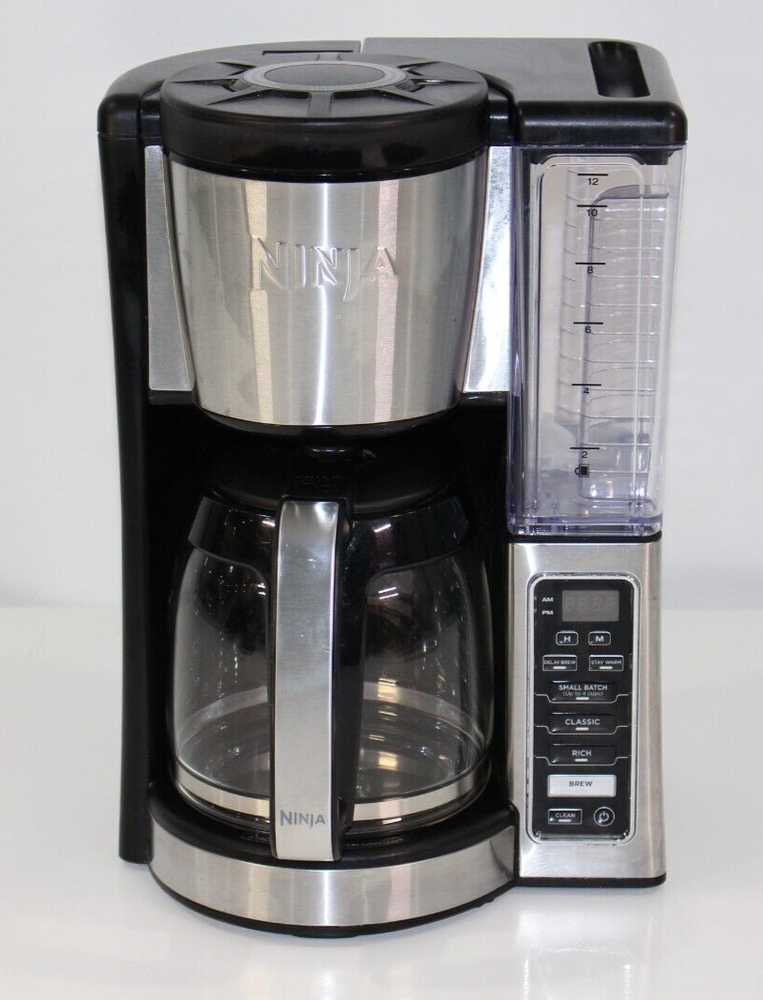 Ninja CE251 Coffeemaker 12-Cup Automatic Coffee Maker Pot Programmable Cafetière
