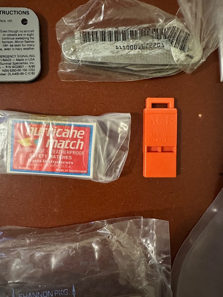 USMC MILITARY SURVIVAL KIT, SIDE B