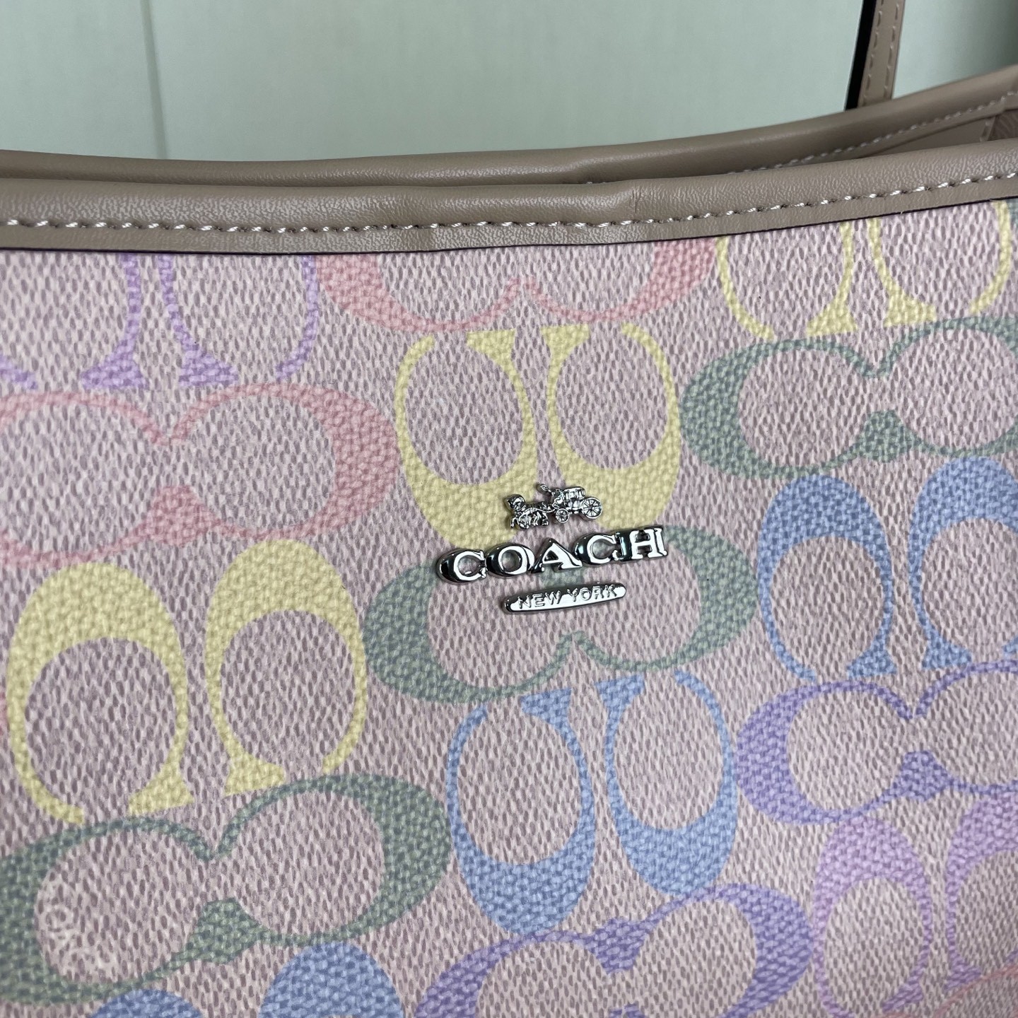 COACH City Tote Bag In Rainbow Signature Canvas CDA93 Sand Multi NEW #NEKO