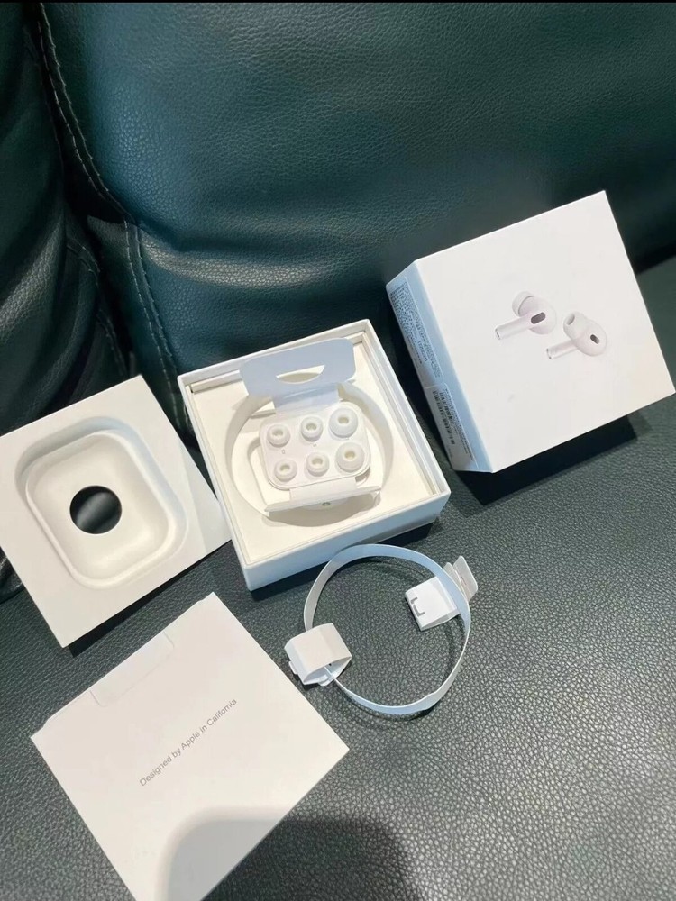 Apple iPhone Pro 2nd Generation with MagSafe Wireless Charging Case -USA