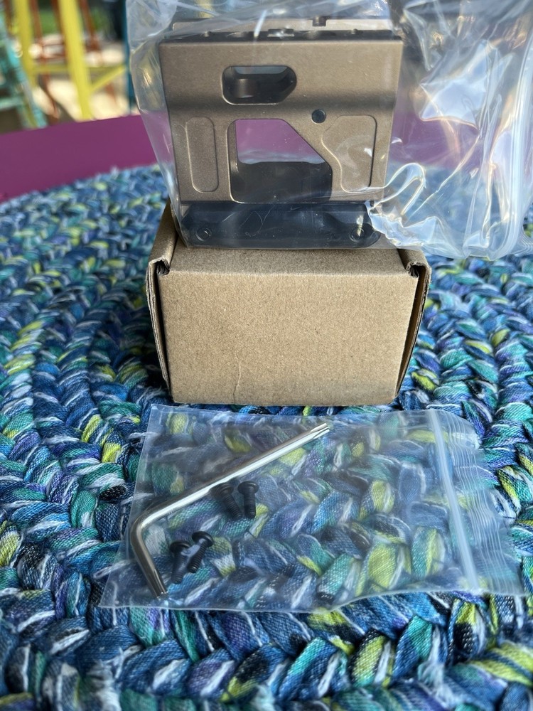 Unity Tactical Fast Micro Red Dot Mount FDE FST - New