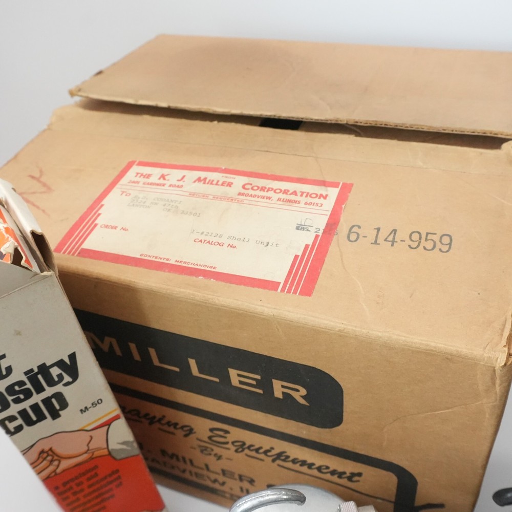 Vintage MILLER Model 2000 Paint Spray System Compressor Accessories - Nice
