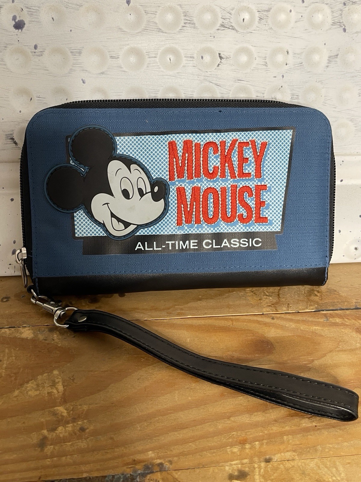 Disney Parks Blue Teal Mickey Mouse All-Time Classic Wristlet Wrist Wallet
