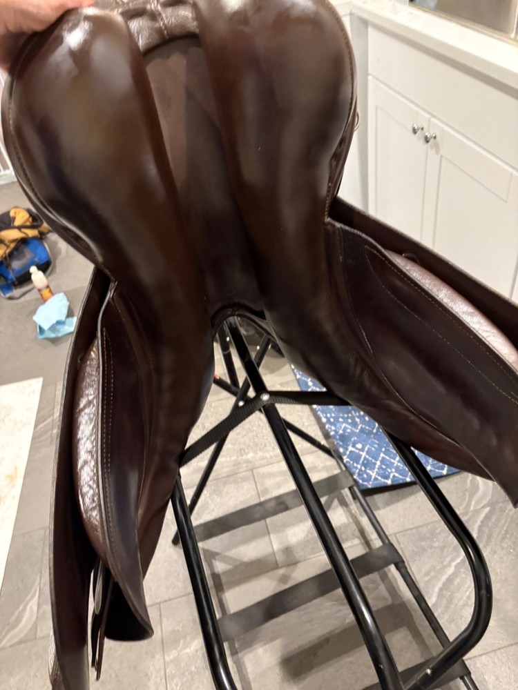 ideal Eventer Jump Saddle 17" Medium Tree