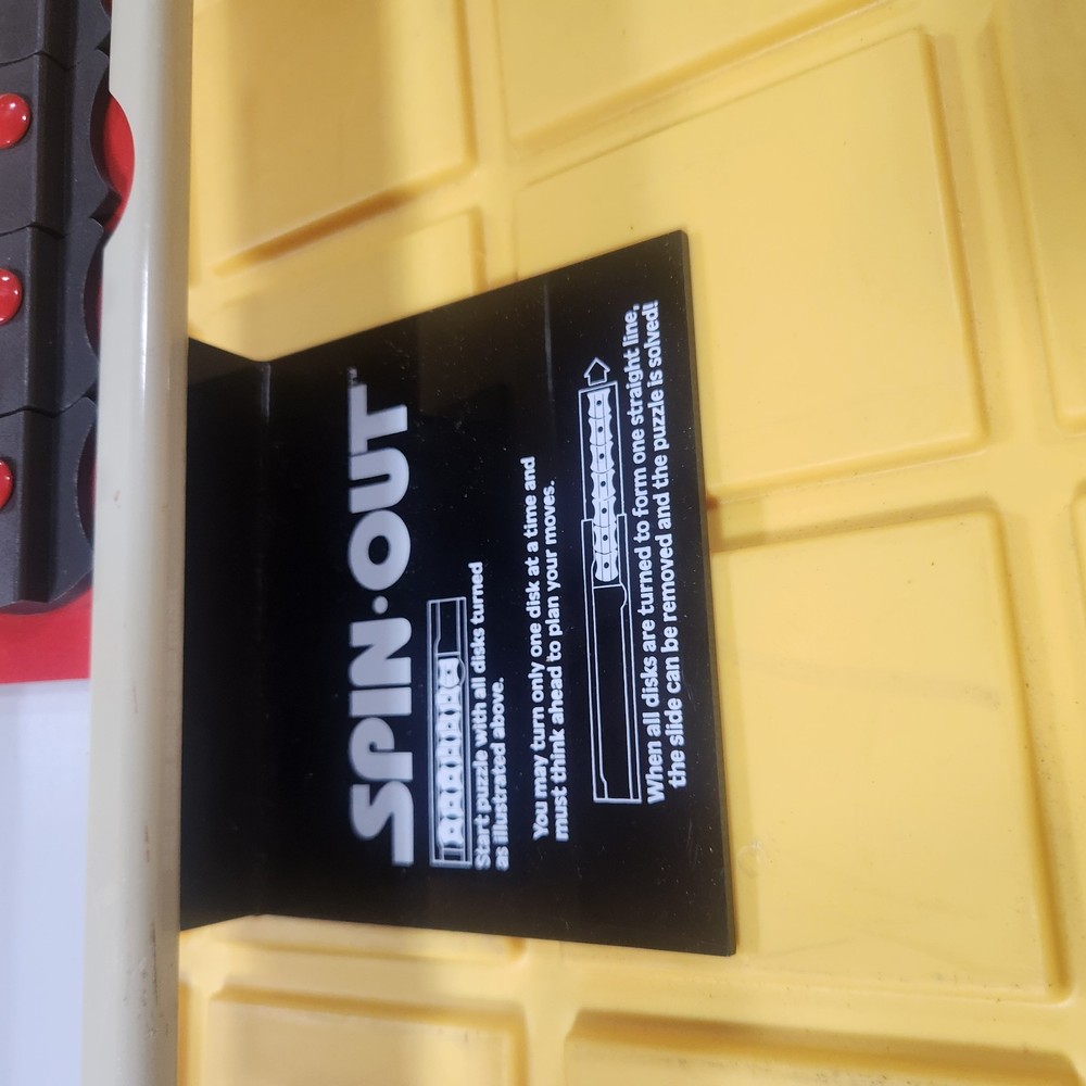 Spin Out Puzzle 1987 Brain Teaser Game Binary Arts Original Store Display J41