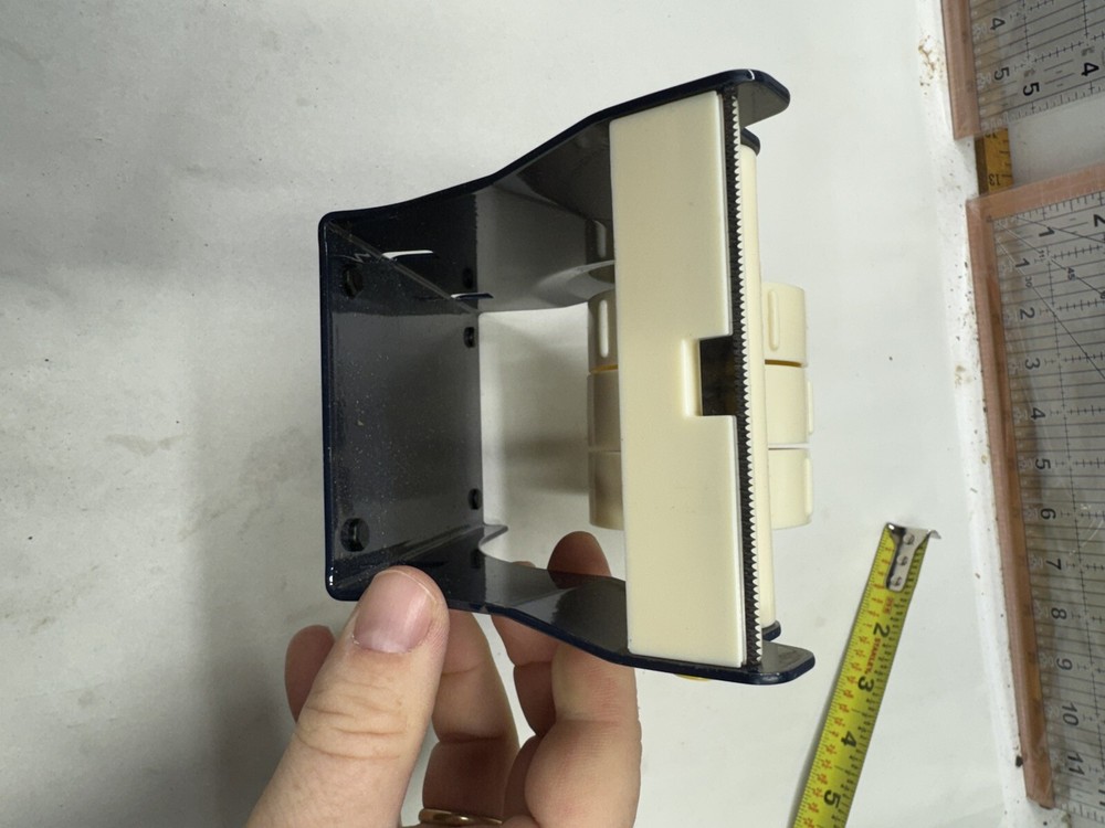 U-Line H-958 Bench Tape Dispenser