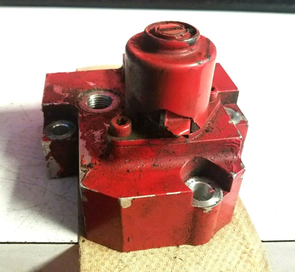 CUMMINS BRACKET SE-1037 / 4984818