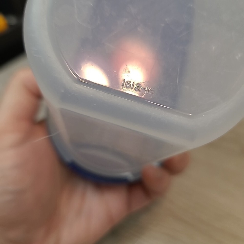 Tupperware Modular Mate Container 1612 Blue Lid Used