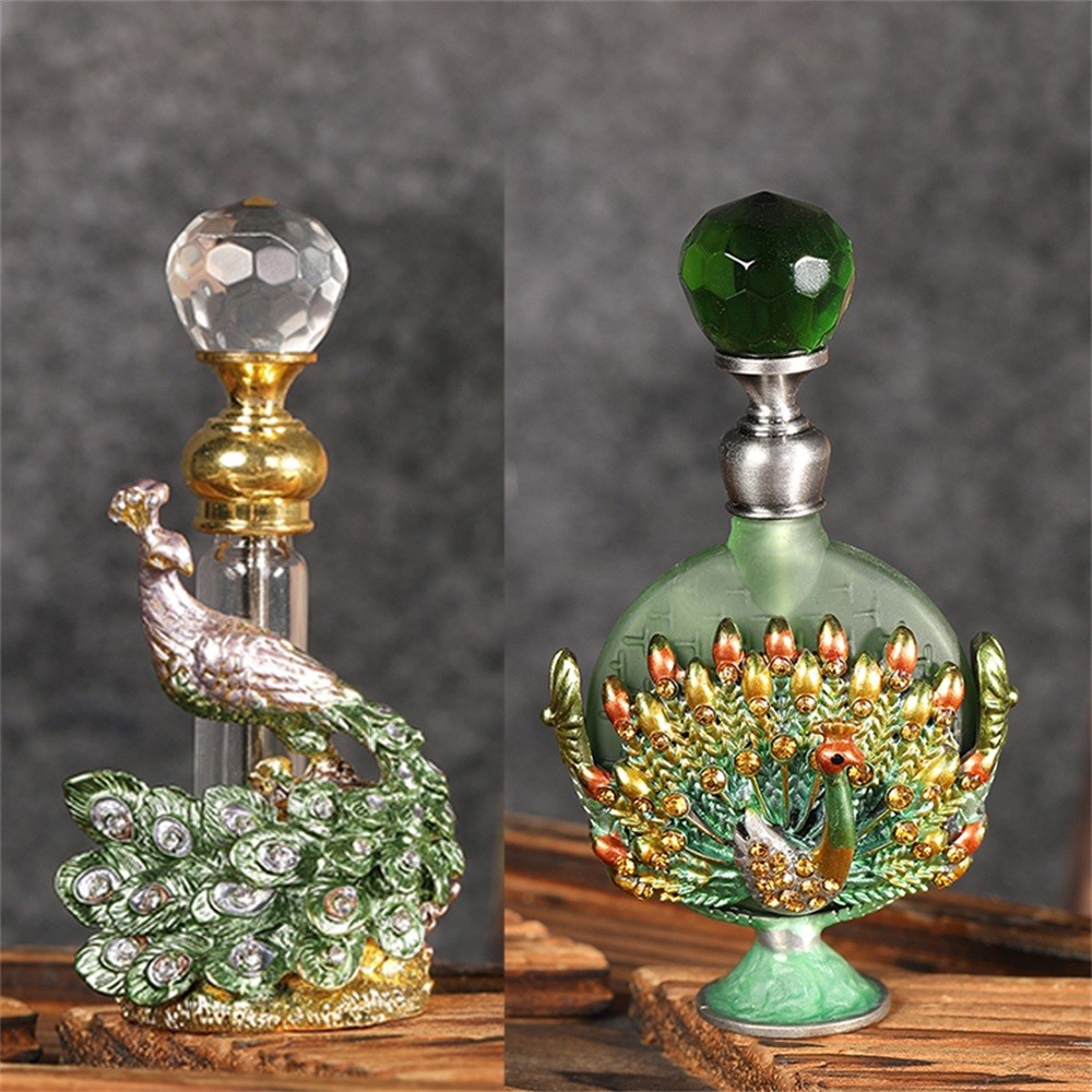 Refillable Peacock Perfume Bottle Vintage 7ml Toner Cosmetic Container 2 Pattern