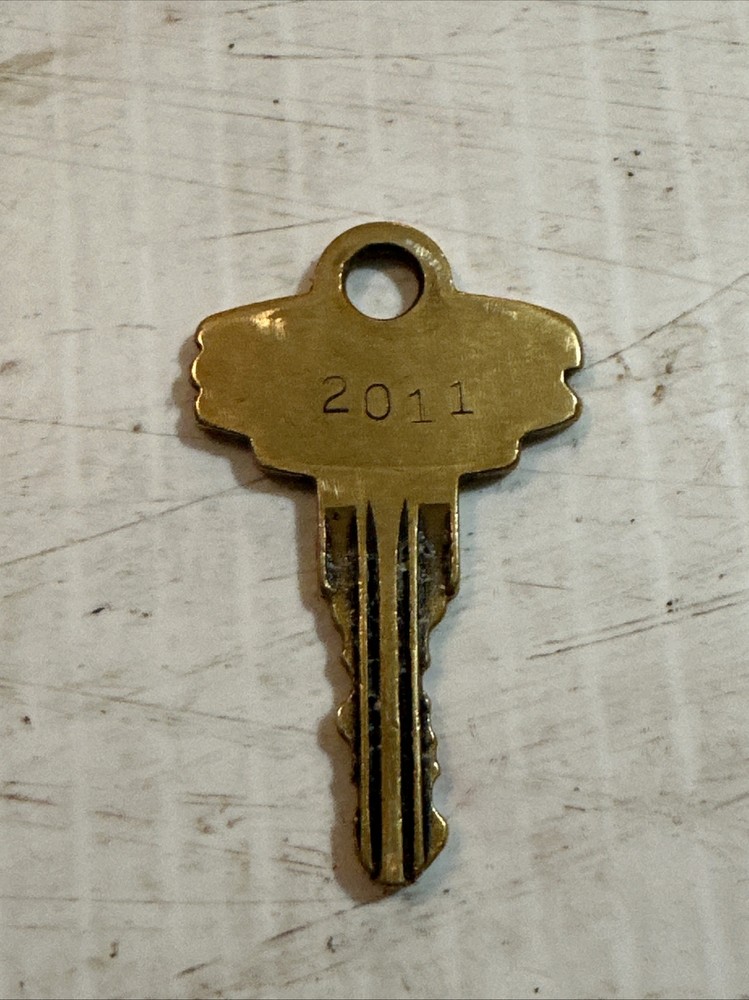 Vintage Snap On Rolling Tool Box Key Code 2011 - Toolbox Key
