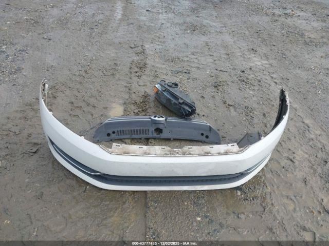 PASSAT 2015 Glove Box 4936879