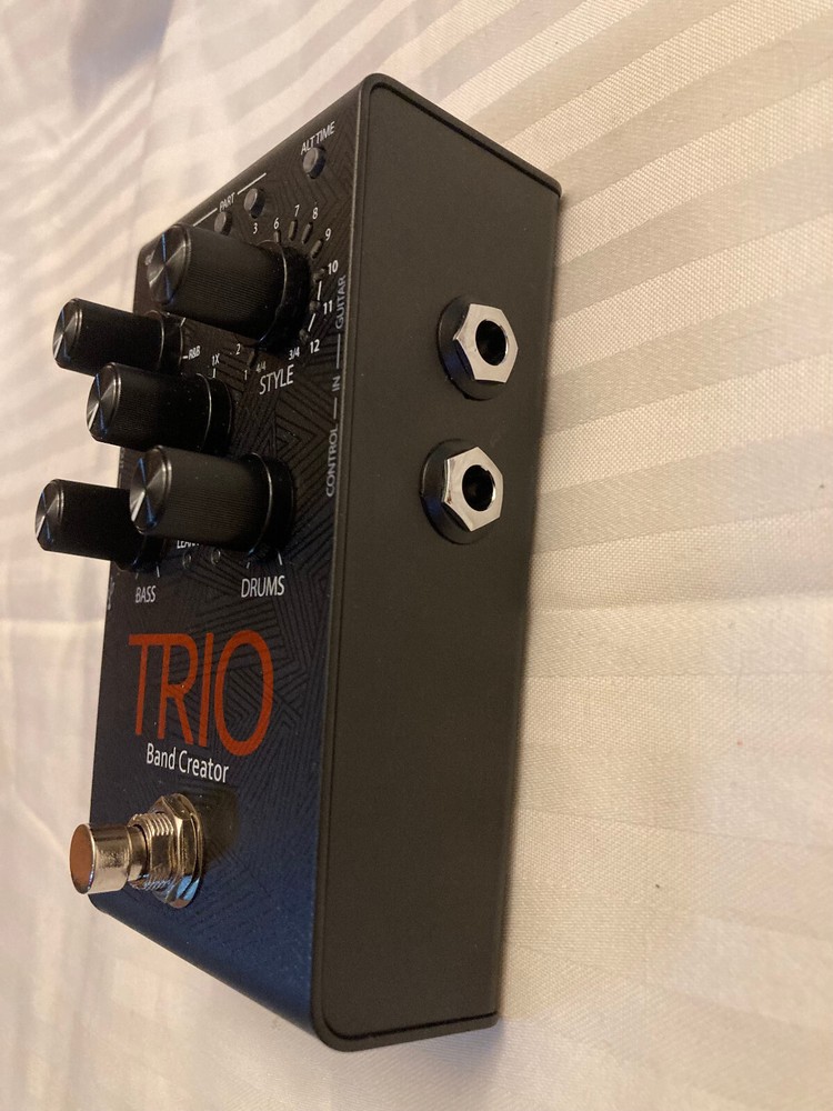 DigiTech TRIO Band Creator Guitar Effect Pedal