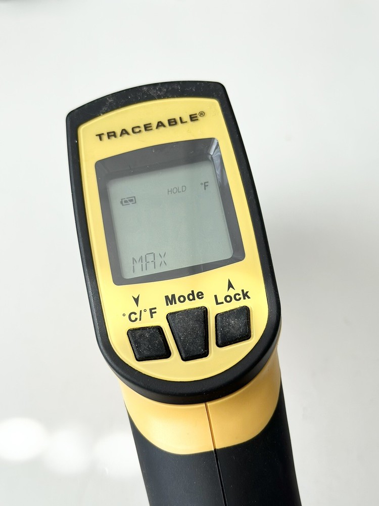 Nice- Traceable Dual Laser Therometer