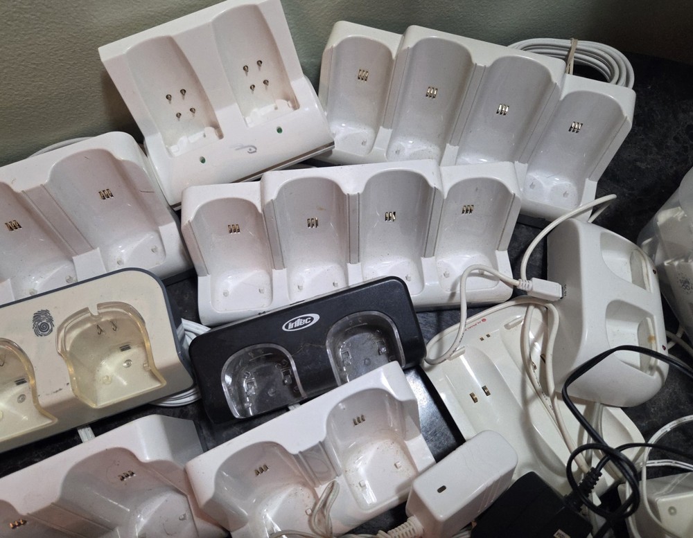 (23) Wii Charge Stations & Cables + Batteries & Covers - Untested Lot