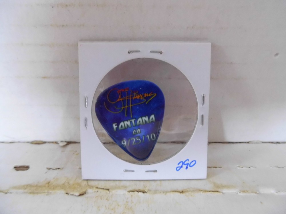 KISS "GENE SIMMONS" 9/25/10 GUITAR PICK~READ DESCRIPTION #13~3