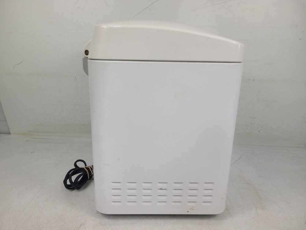 Panasonic SD-YD155 Automatic Bread Maker Machine w/ Yeast Dispenser (TESTED)