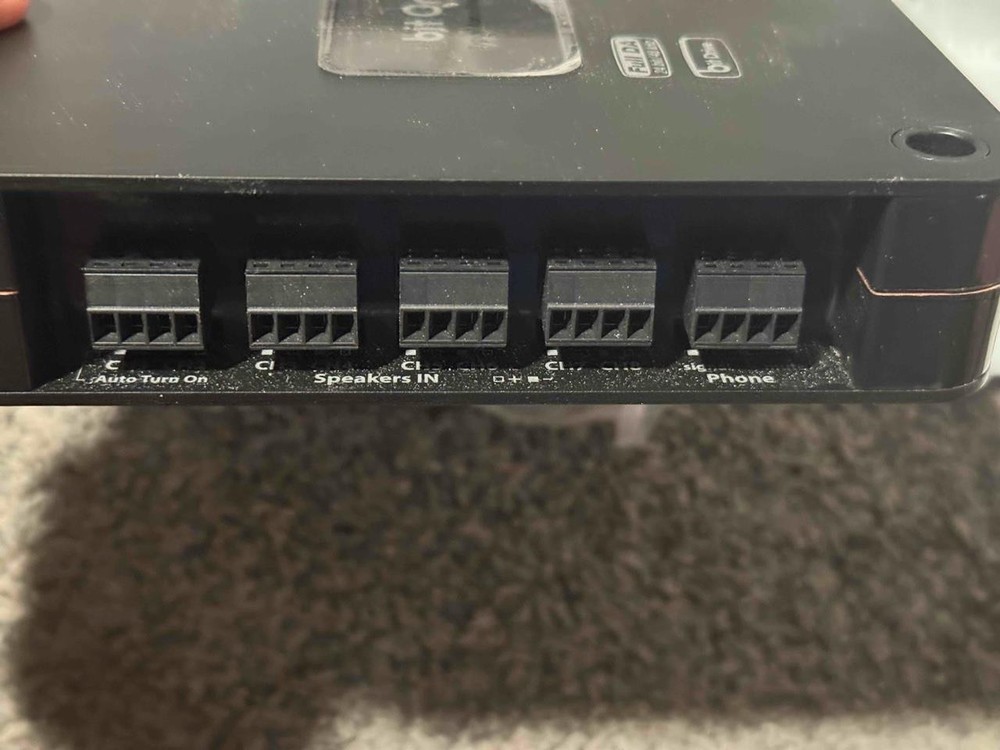 Audison Bit One Signal Interface Processor 8 Channel In Out One.1 w/ Box Cables