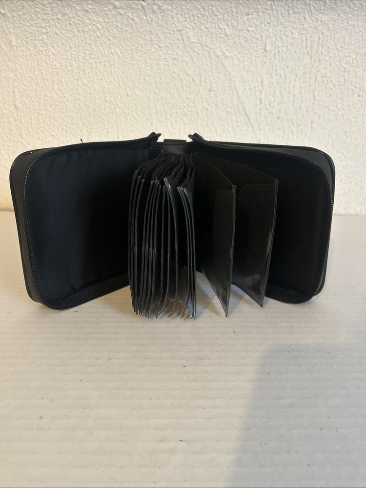 Case Logic Compact CD Binder 32 Disc