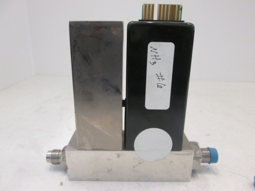 Unit UFC-2000, Mass Flow Controller MFC, NH3, 10 SLM, Used