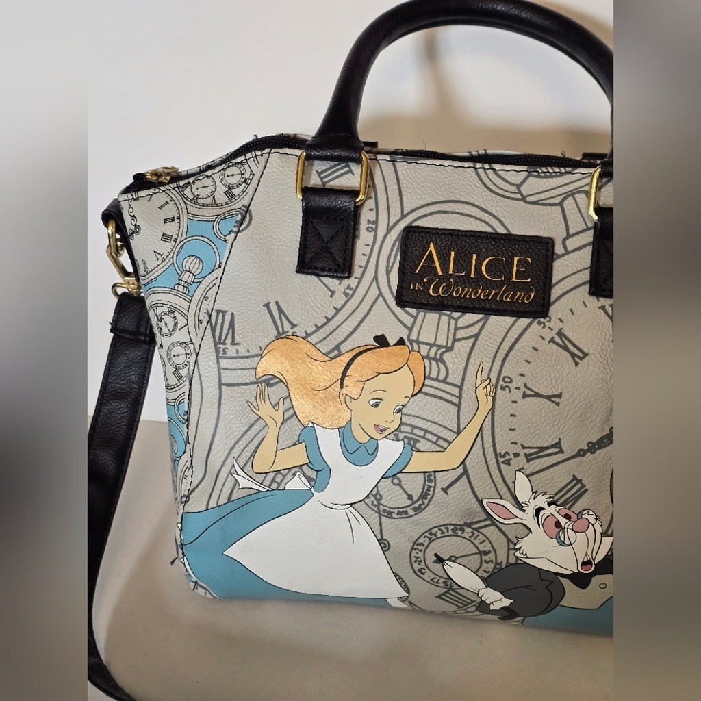 Rare Loungefly Alice in Wonderland Rabbit Hole Satchel